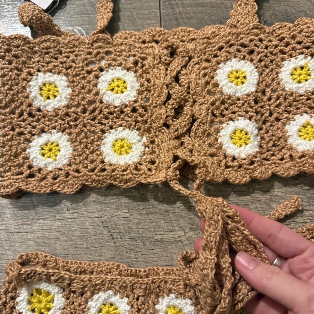 NWT Revolve Lovers + Friends Crochet Daisy Two Piece Set - Picture 6 of 6